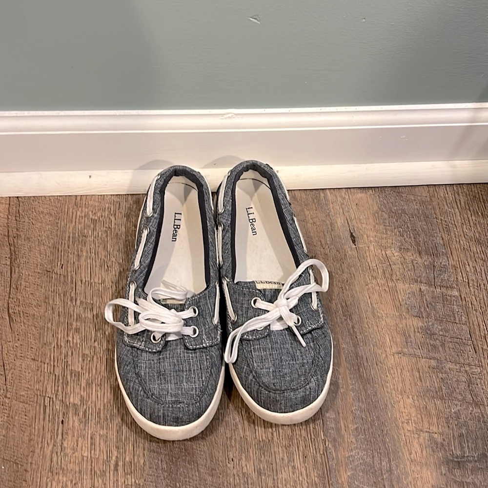 LL Bean Women’s Sz 7 Denim Boat Shoes